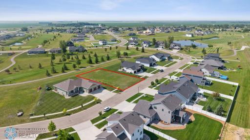138 Annies Way, Mapleton, ND 58059