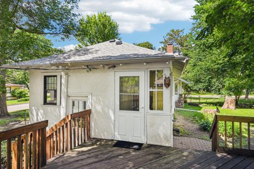 46-web-or-mls-Birch Lake Ave-S1807-046.jpg