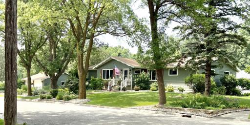 1401 N 4th Street, Montevideo, MN 56265
