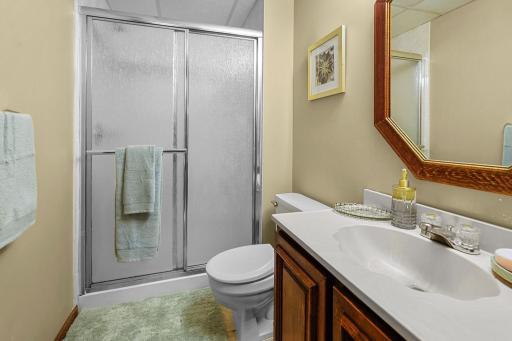 9865 Garrison Way, Eden Prairie, MN 55347