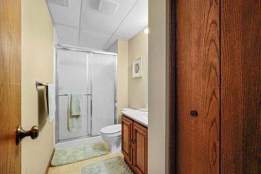 9865 Garrison Way, Eden Prairie, MN 55347