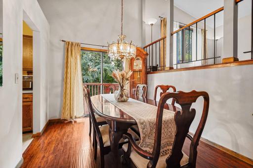 9865 Garrison Way, Eden Prairie, MN 55347