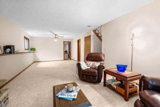 9865 Garrison Way, Eden Prairie, MN 55347