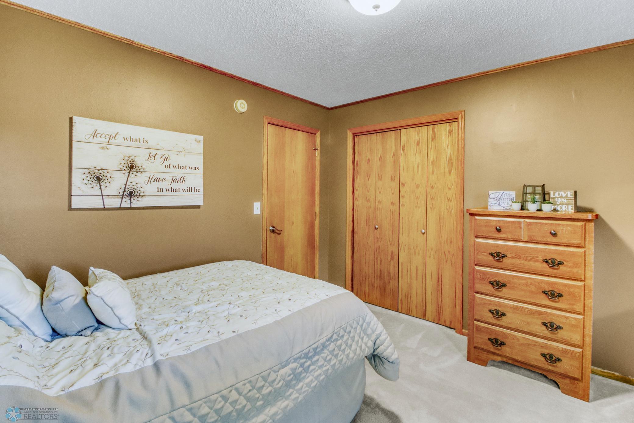 Upstairs Bedroom2