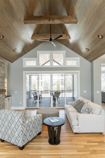 4868 Royal Oaks Circle SW, Rochester, MN 55902