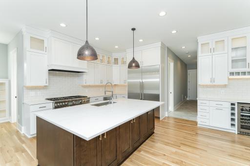 4868 Royal Oaks Circle SW, Rochester, MN 55902
