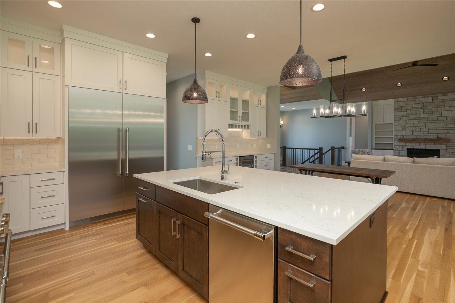 13-13-Kitchen.jpg