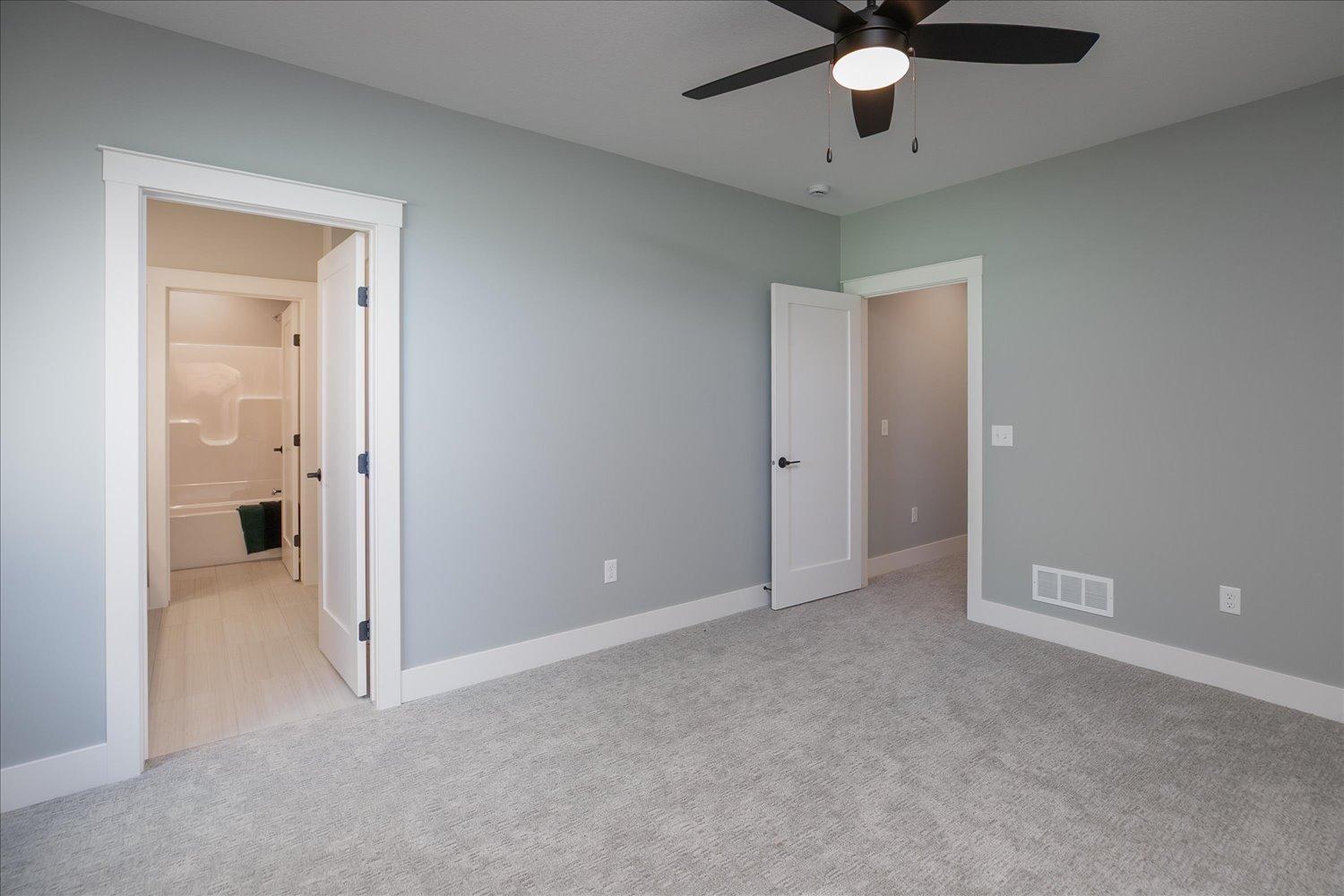 47-47-Bedroom.jpg