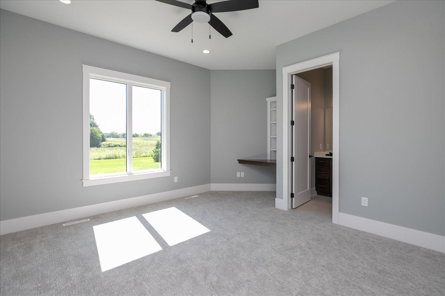 20-20-Bedroom.jpg