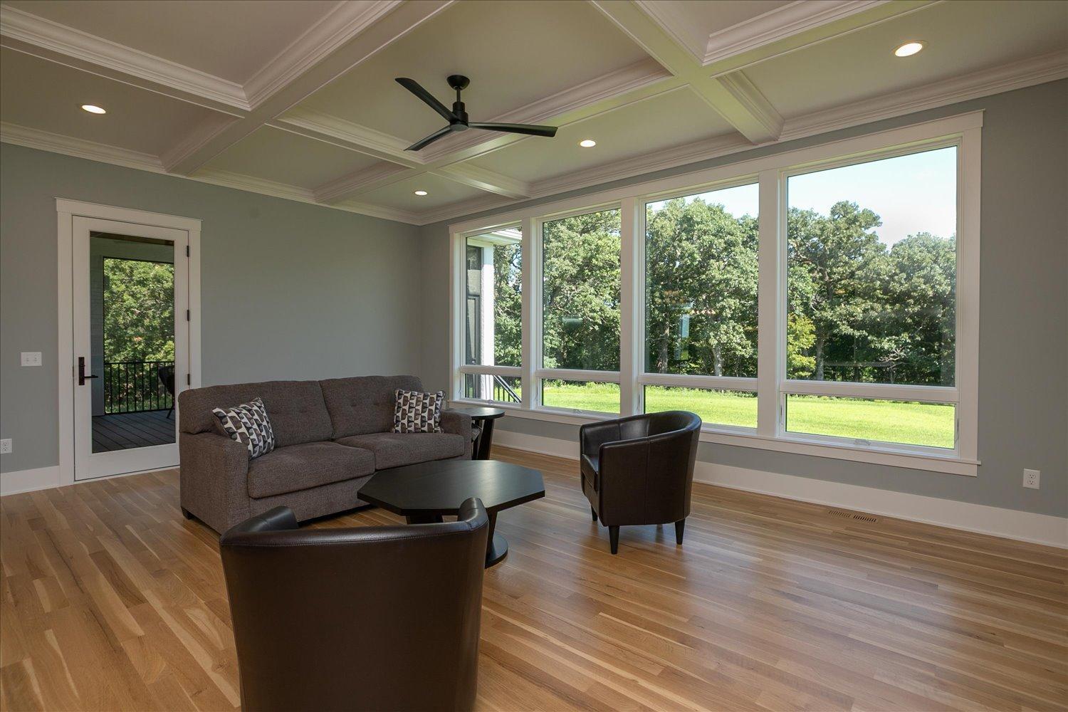 16-16-Great Room.jpg