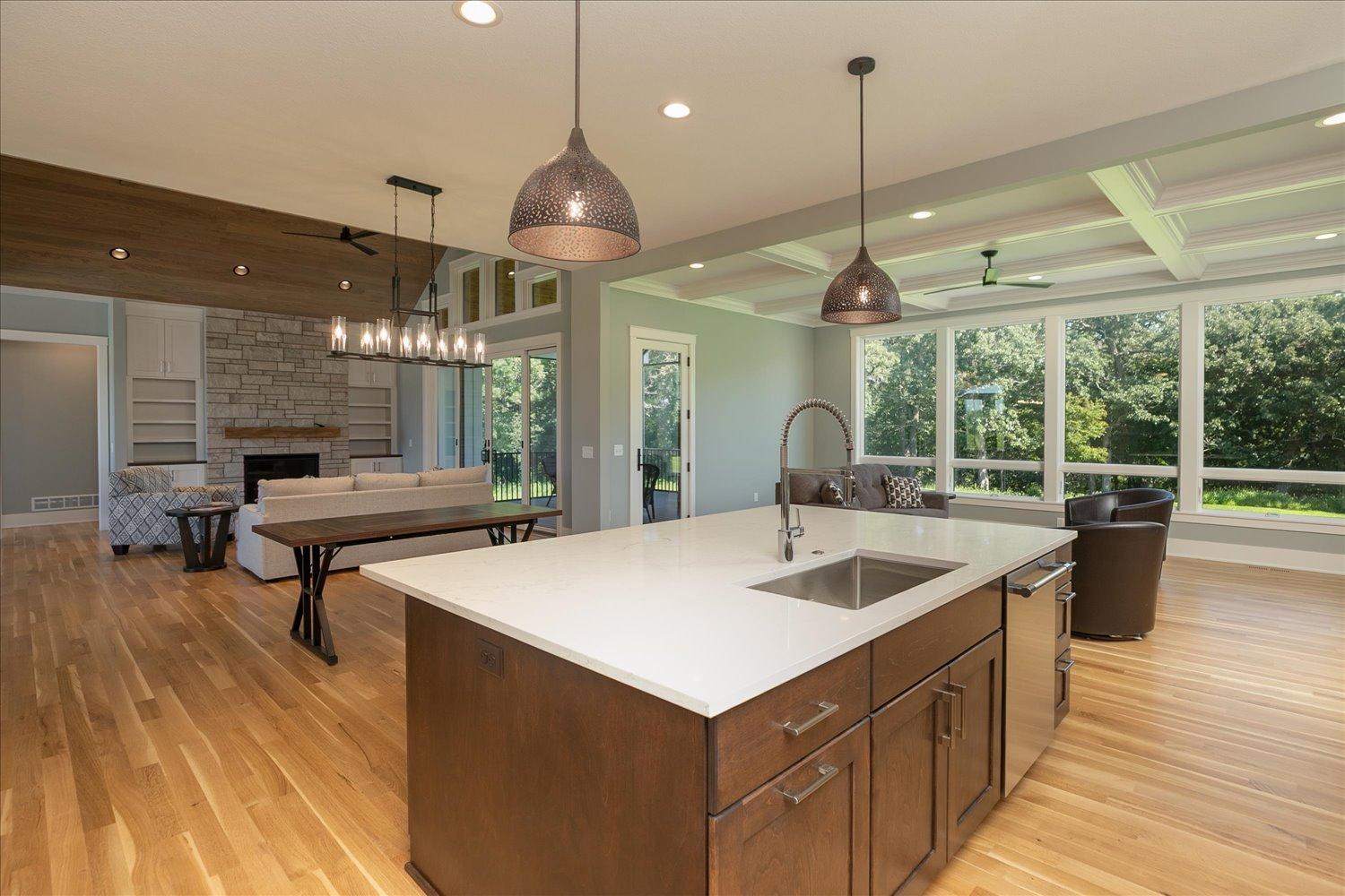 14-14-Kitchen.jpg
