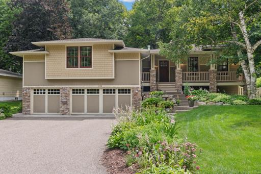 220 Glenbrook Road N, Wayzata, MN 55391