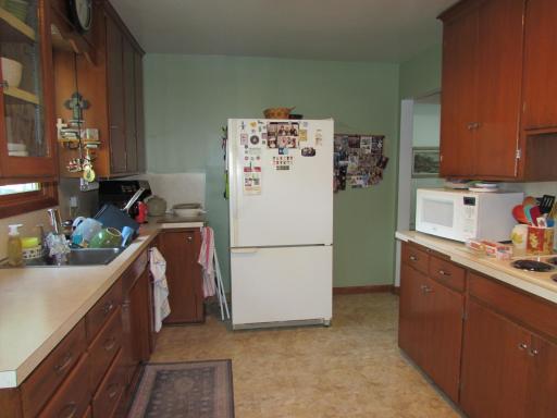 1334 Oak Beach Drive, Fairmont, MN 56031