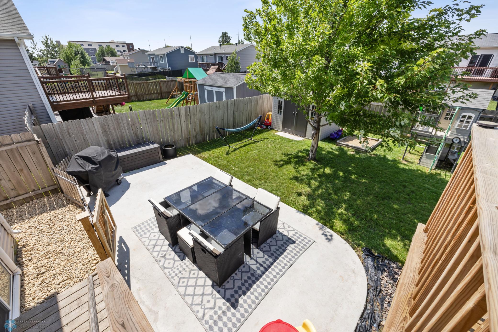 Patio & Backyard
