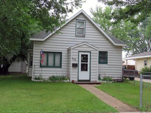 315 Conley Avenue S, Thief River Falls, MN 56701