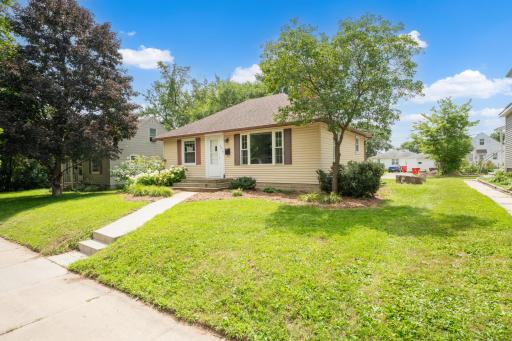 1016 10 1/2 Street SE, Rochester, MN 55904
