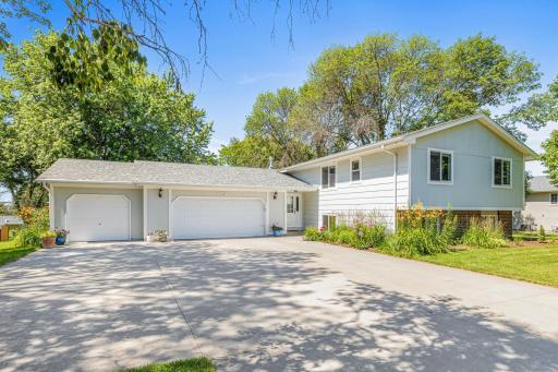 16951 88th Avenue N, Maple Grove, MN 55311