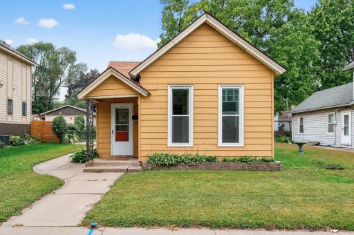 1326 Washington Street NE, Minneapolis, MN 55413
