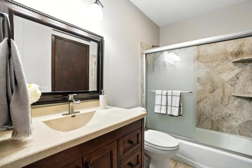 Upper Level Full Bathroom