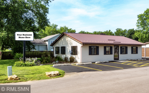 3131 E River Road NE, Rochester, MN 55906