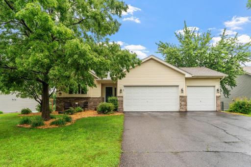 1-web-or-mls-11622 Meadowbrook Ave N-1.jpg