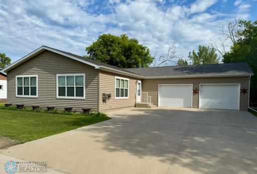 511 Jessamine Avenue, Aneta, ND 58212