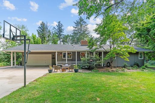 44 Robb Farm Road, Saint Paul, MN 55127