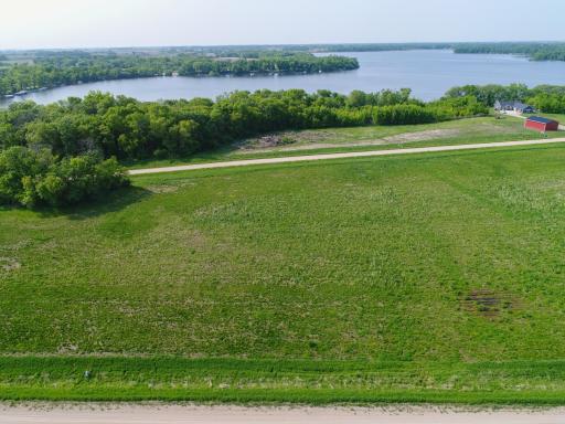Lot 2, 3, 14, 13 , 12 Blk 2 Over looking Lot 2,3,4,5,6 Blk 1 w: Smith Lake.jpg