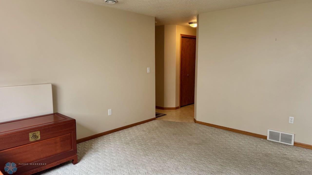 (29) Family Room.jpeg