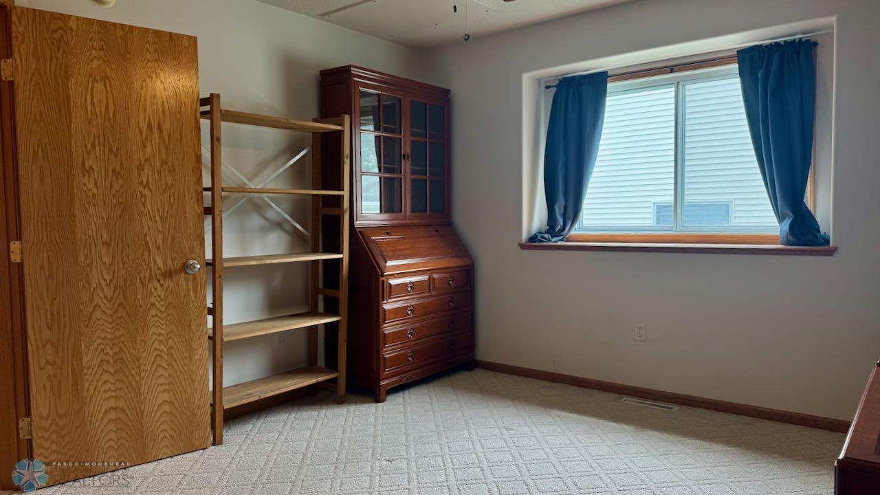 (20) Primary Bedroom.jpeg