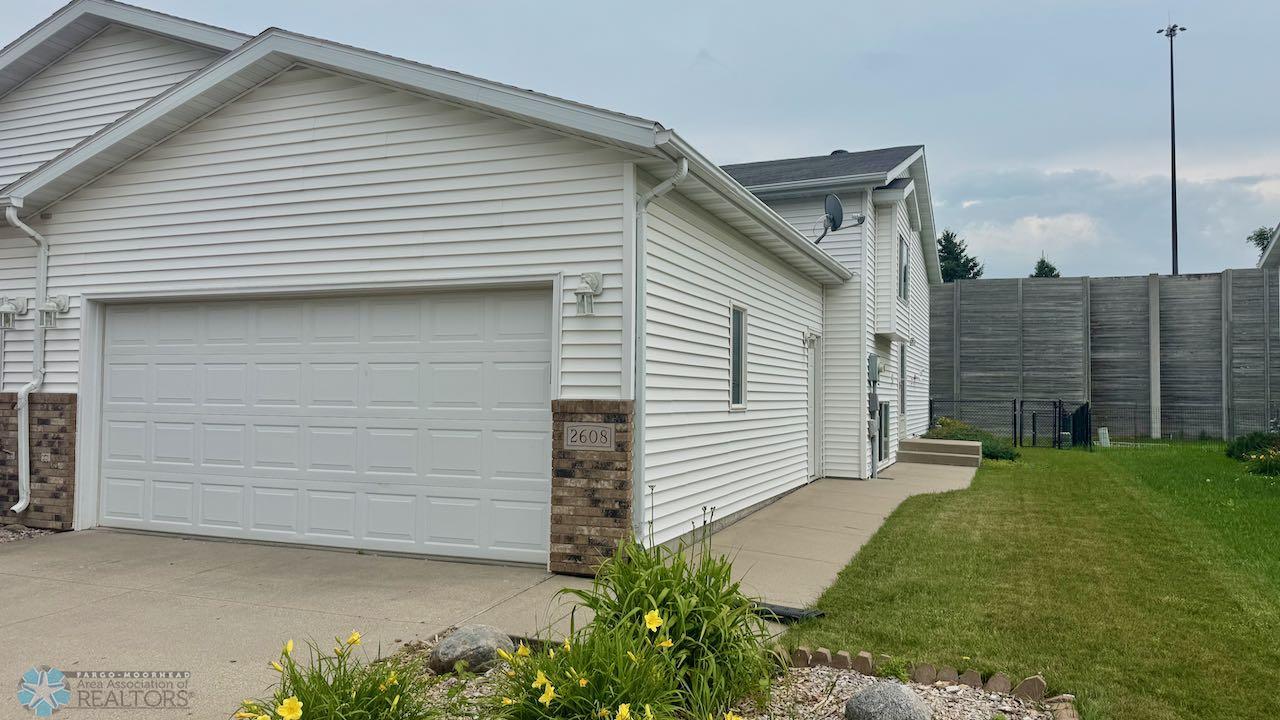 (1) Front of Home.jpeg