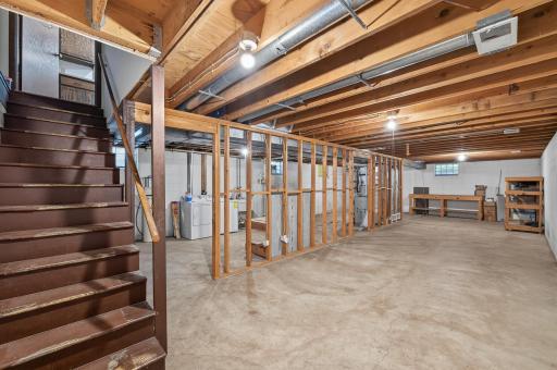 19355 University Avenue, East Bethel, MN 55011