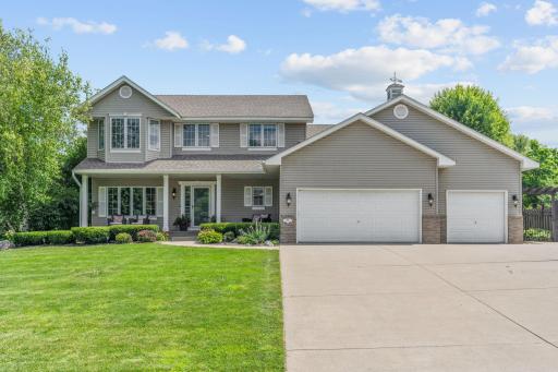 274 Jaspers Circle S, Chaska, MN 55318