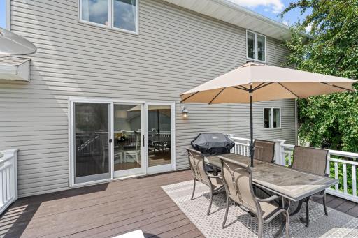 274 Jaspers Circle S, Chaska, MN 55318