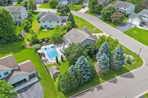 274 Jaspers Circle S, Chaska, MN 55318