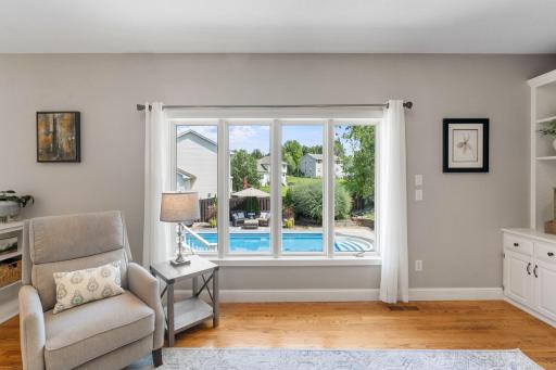 274 Jaspers Circle S, Chaska, MN 55318