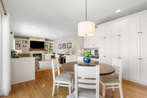 274 Jaspers Circle S, Chaska, MN 55318