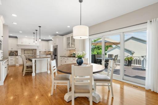 274 Jaspers Circle S, Chaska, MN 55318