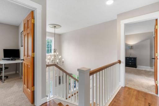 274 Jaspers Circle S, Chaska, MN 55318