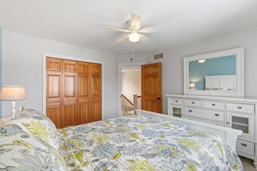 274 Jaspers Circle S, Chaska, MN 55318