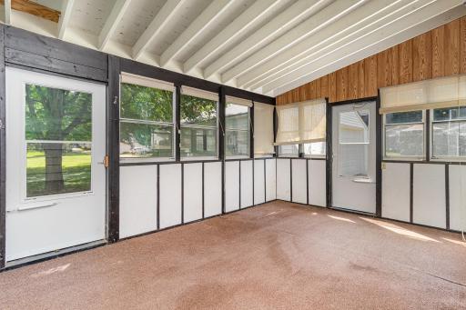 203 3rd Street SE, Montgomery, MN 56069