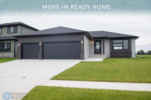 1455 66th Avenue S, Fargo, ND 58104