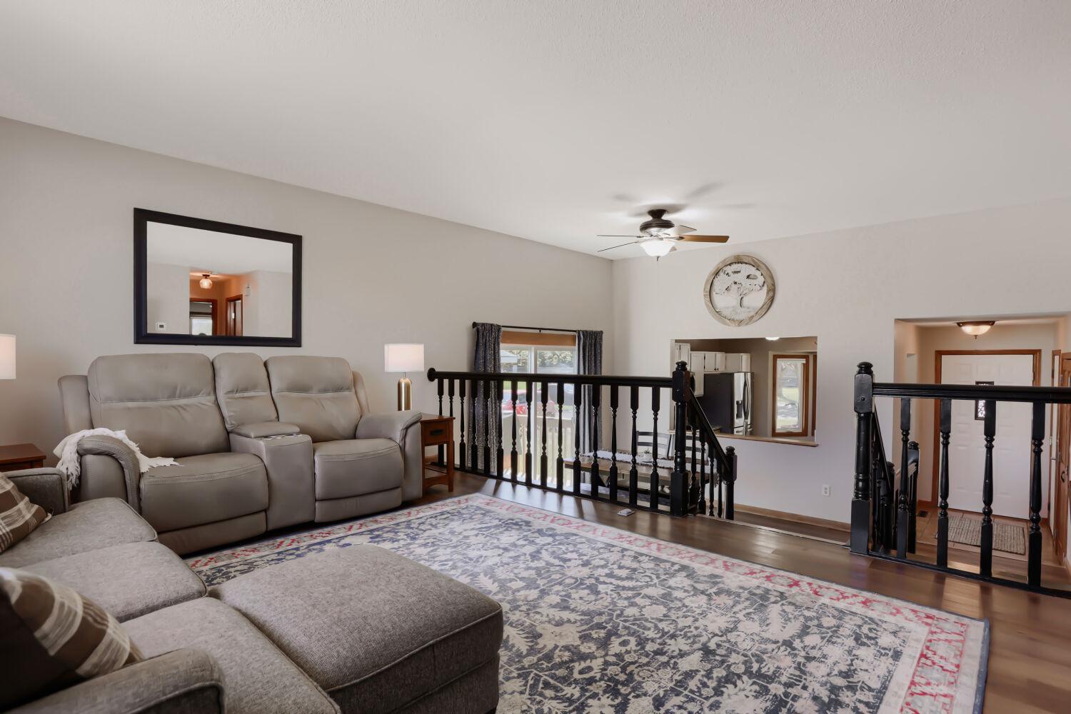 6598 Black Duck Drive S - Web Quality - 010 - 06 Living Room.jpg