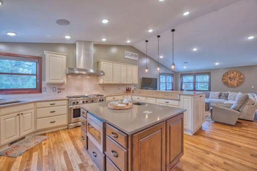 3557 Haverkamp Road, Hibbing, MN 55746