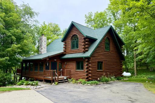 32360 SW Pickerel Lake Road, Detroit Lakes, MN 56501