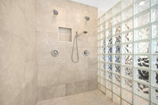 Walk-in shower with double shower heads!