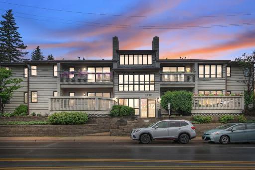 4360 France Avenue S, 2, Minneapolis, MN 55410