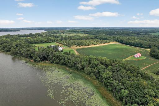 28732 Olympic Trail, Lindstrom, MN 55045