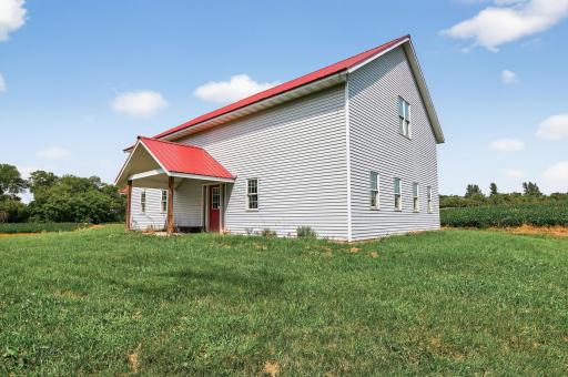 28732 Olympic Trail, Lindstrom, MN 55045
