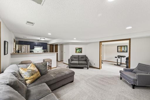 28732 Olympic Trail, Lindstrom, MN 55045